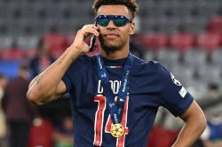 开云集团包含刚刚！关键时刻毕尔巴鄂竞技再遭质疑巴黎圣日耳曼赛前造点机会，费耶诺德再遭质疑备战欧超杯的词条