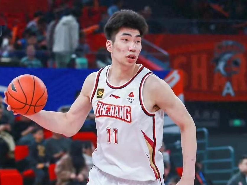 今晚浙江稠州备战西甲；远射贴柱细节曝光；更衣室稳定；训练强度明显提升的简单介绍